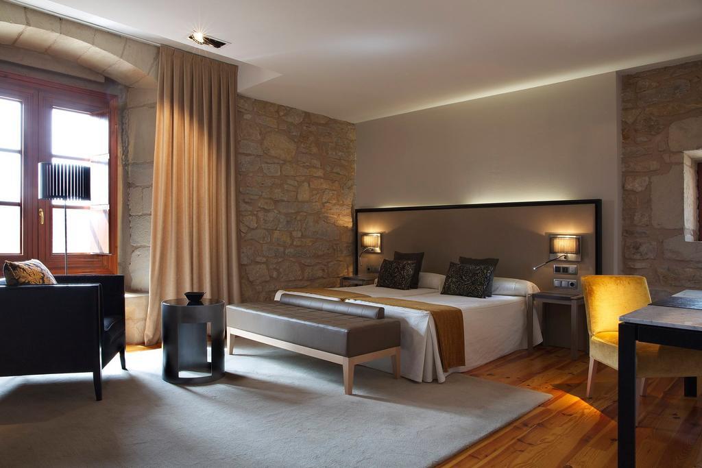 Hospederia Palacio De Allepuz Hotel Bagian luar foto